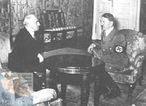 Hácha při jednání s Hitlerem